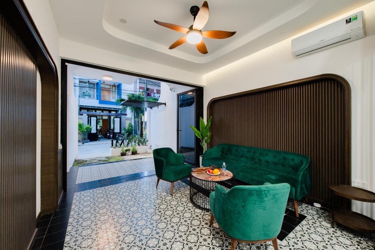 Khach San Gan Bien Miami Tuy Hoa Phu Yen Hotel Exterior photo